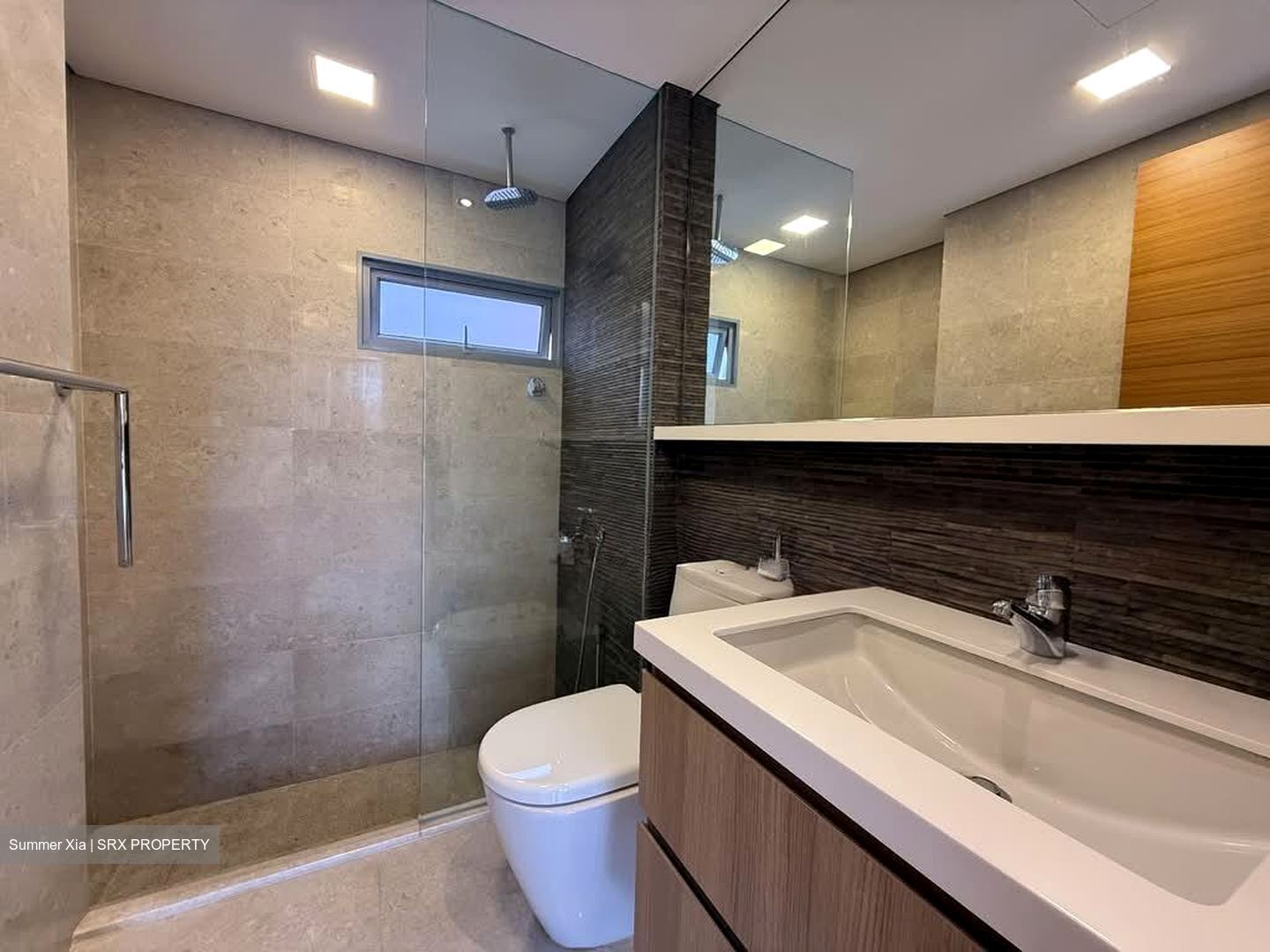 Woodhaven (D25), Condominium #555605981